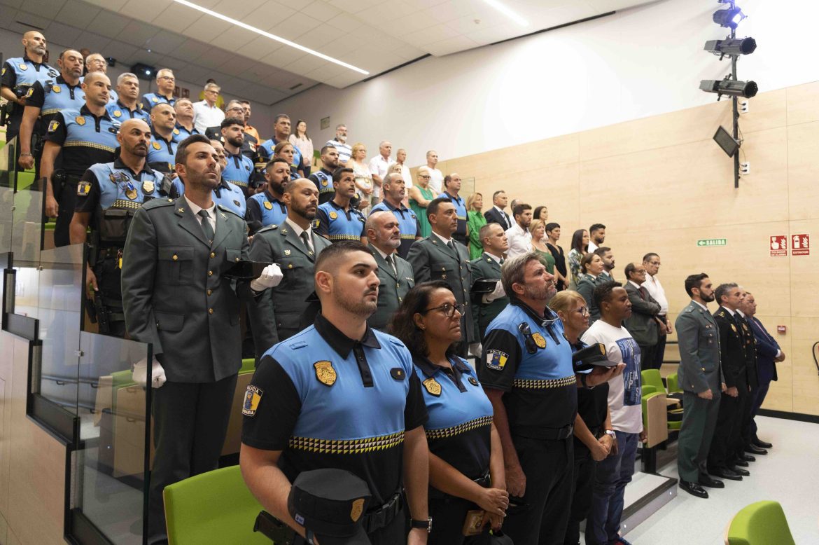 Acto institucional 2