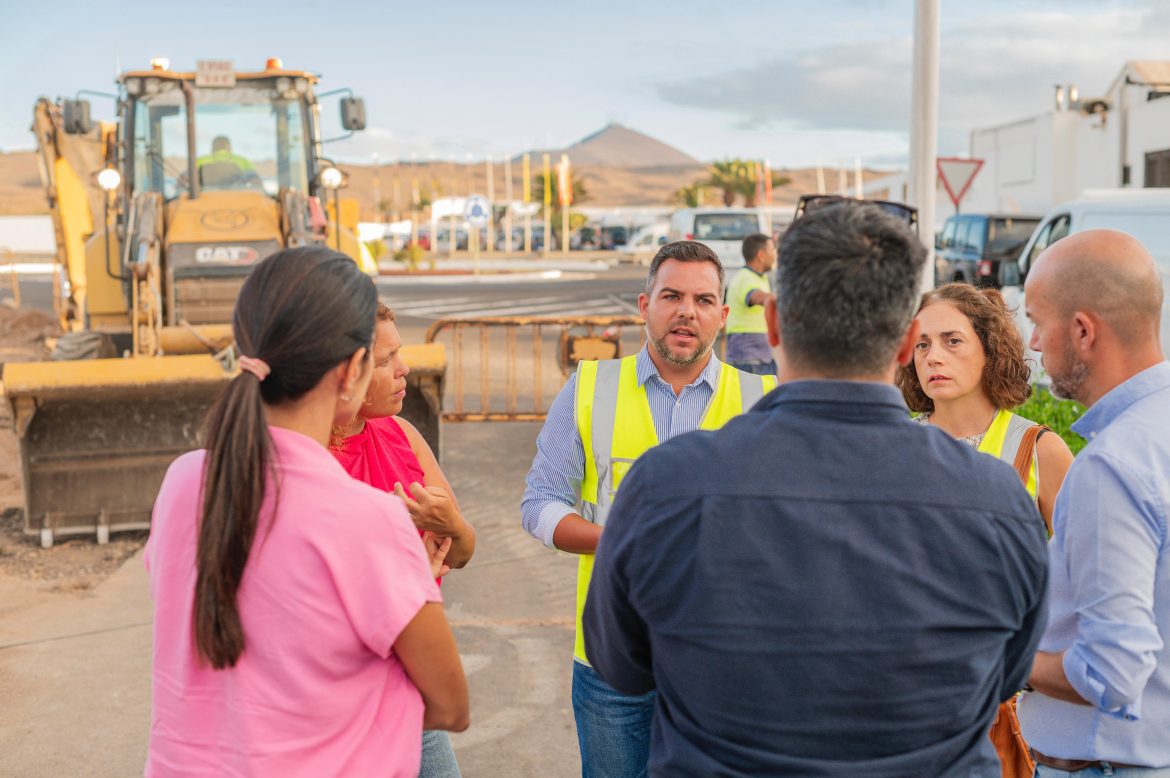 El vicepresidente visita las obras de la calle Mástil (1) (1)