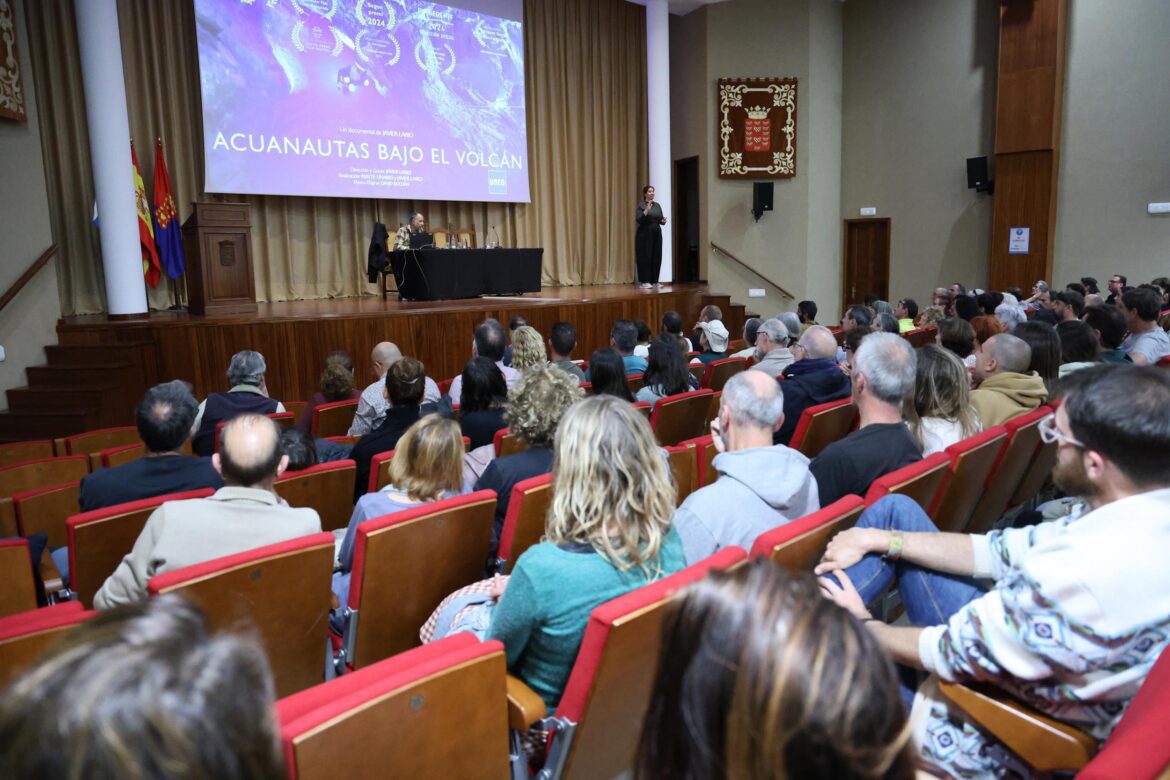 PRESENTACIÓN DOCUMENTAL UNED (31)