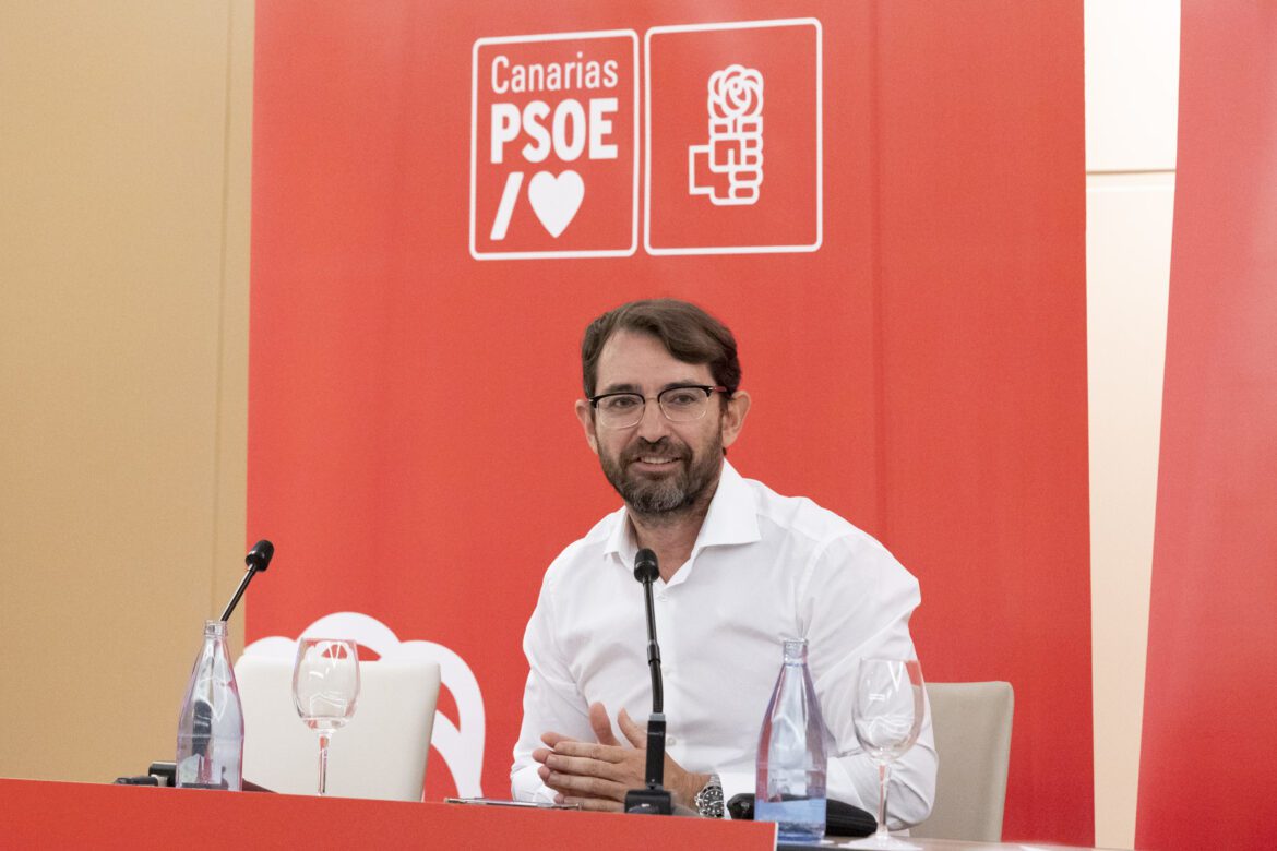 Antonio Olivera (foto)