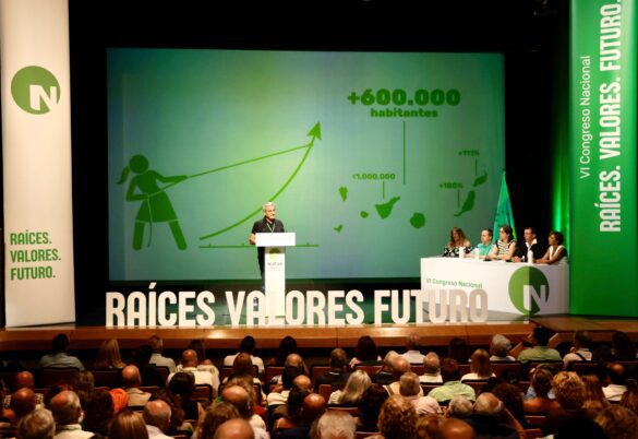 Román Rodríguez expone el informe de gestión de la dirección saliente