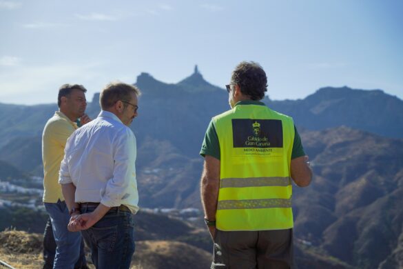 Imagen de la visita a una de las pistas.